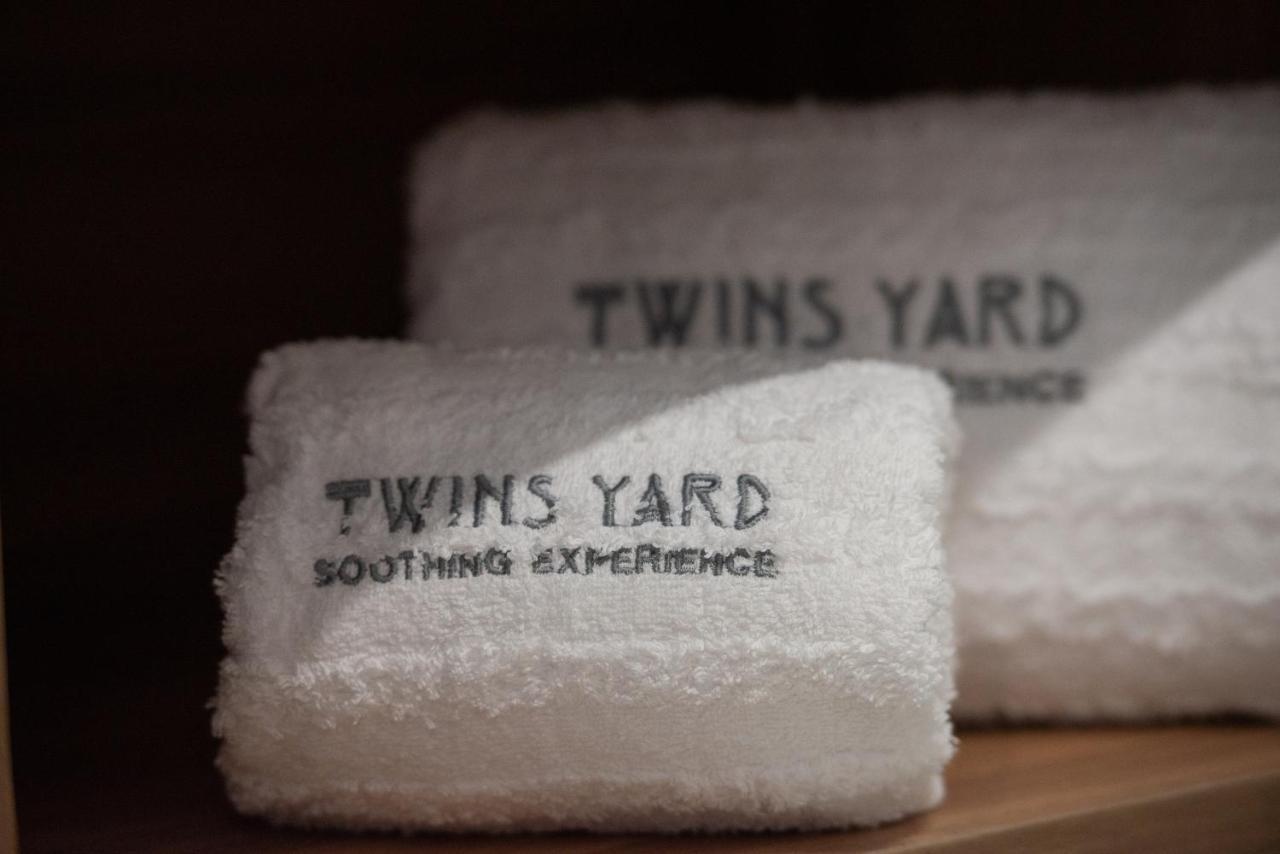 Appartamento Twins Yard Nikiti  Esterno foto